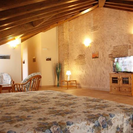 גוואדליקס דה לה סיירה Casa Rural La Fragua מראה חיצוני תמונה