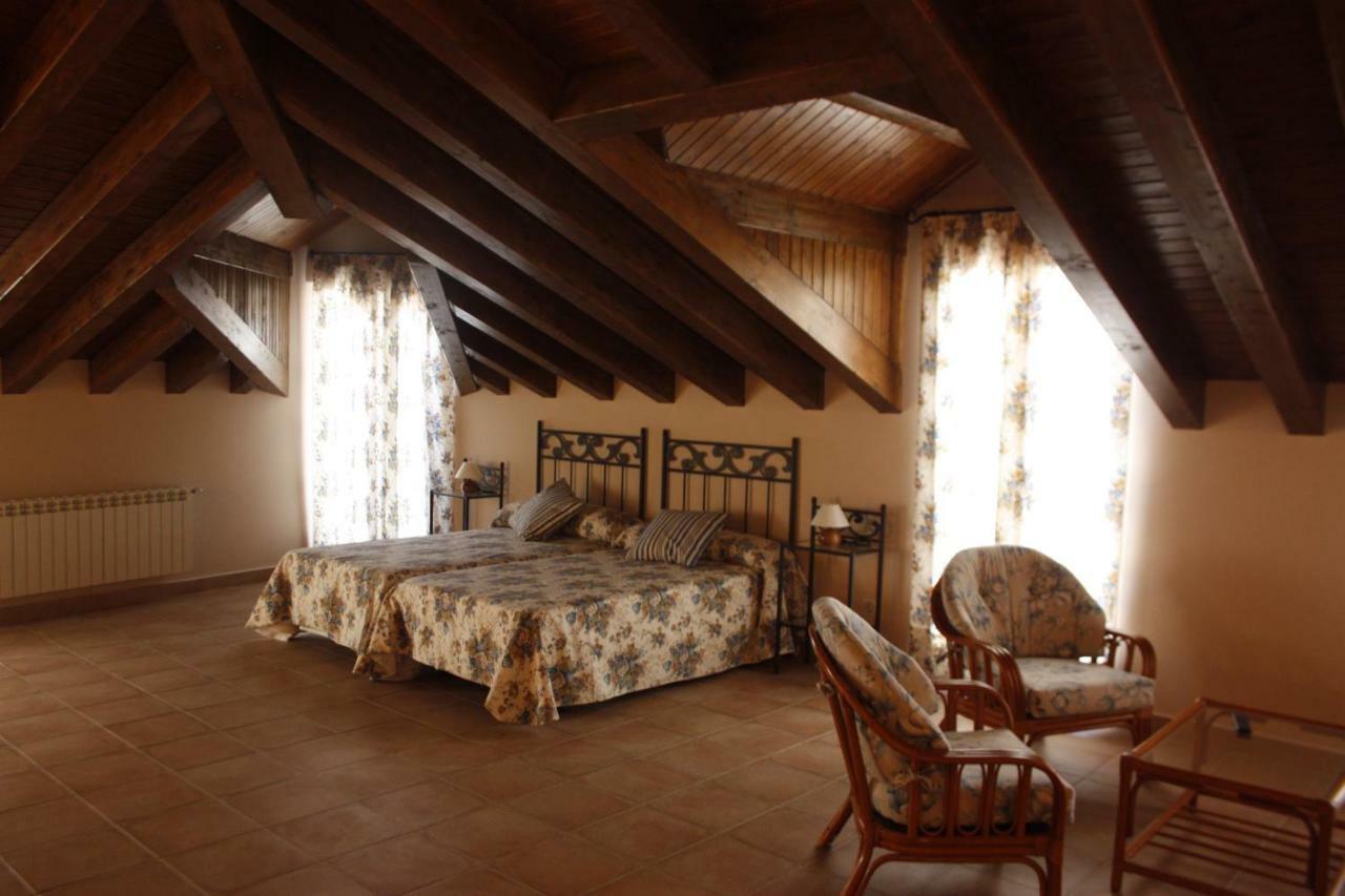 גוואדליקס דה לה סיירה Casa Rural La Fragua מראה חיצוני תמונה