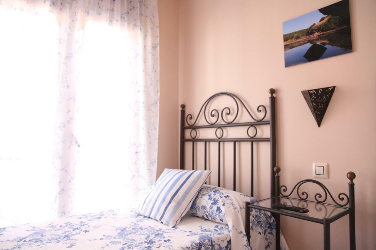 גוואדליקס דה לה סיירה Casa Rural La Fragua מראה חיצוני תמונה